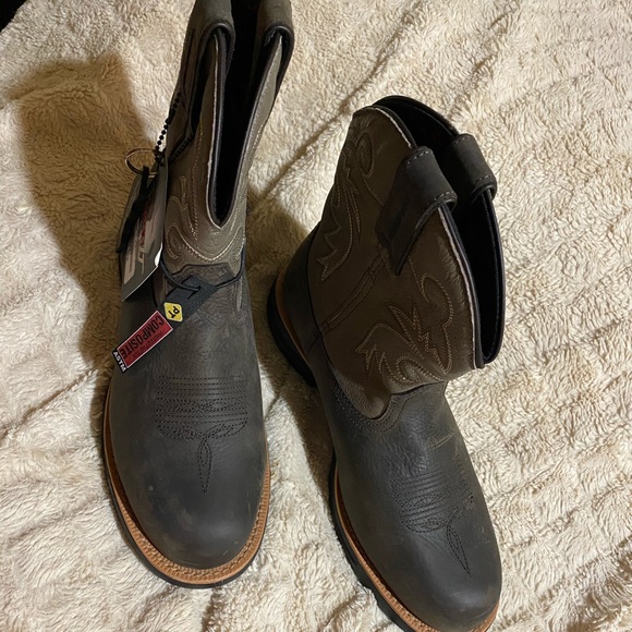 Rocky Women’s Boots - Picture 2 of 5